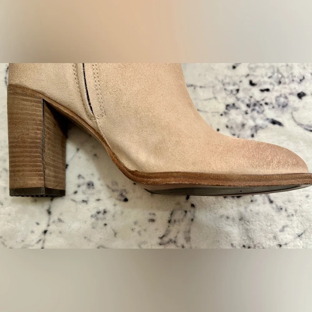 Free People Dakota Tall Knee high distressed  suede boots-Velour Almond 39/US8.5